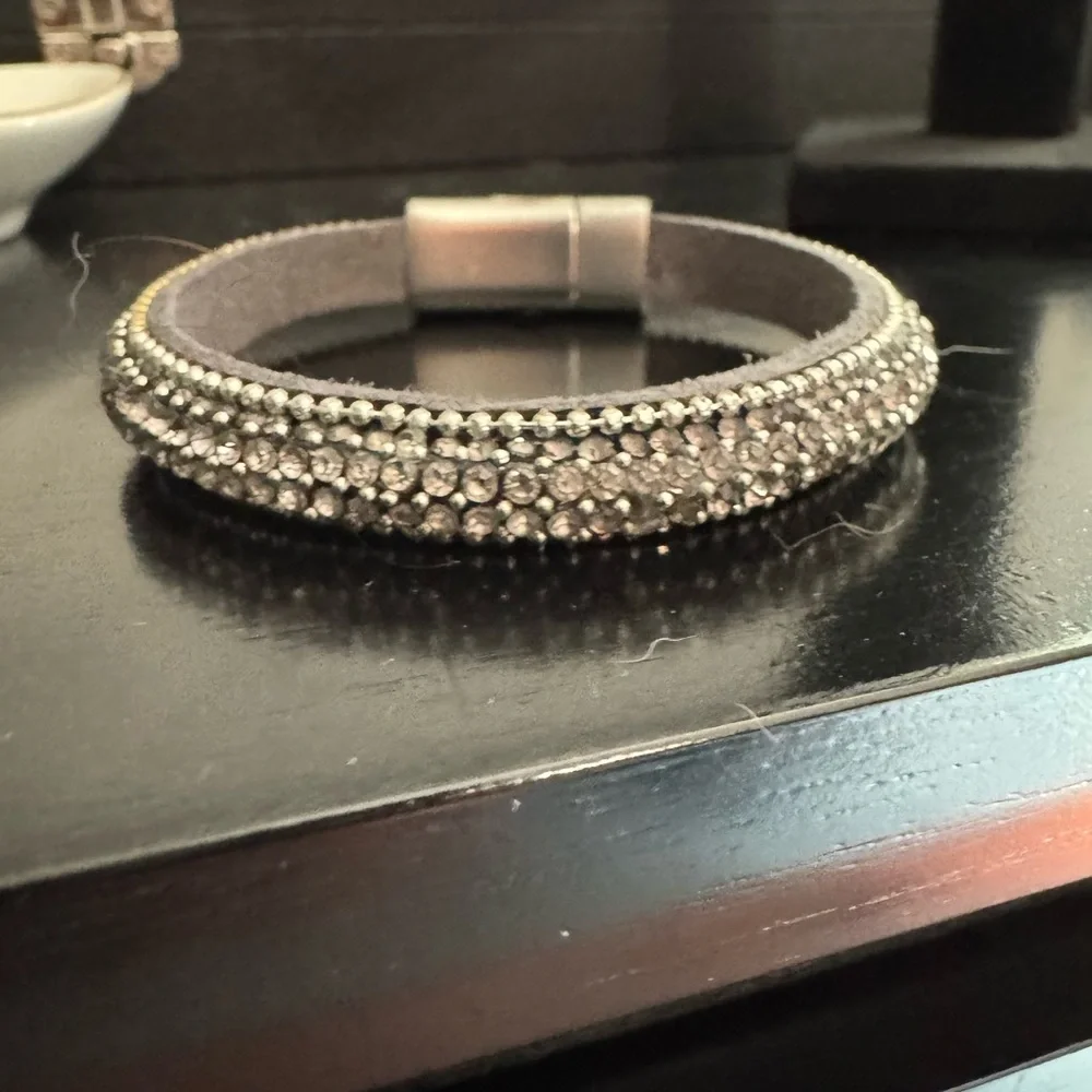 Silver Beaded Bracelet-NWOT